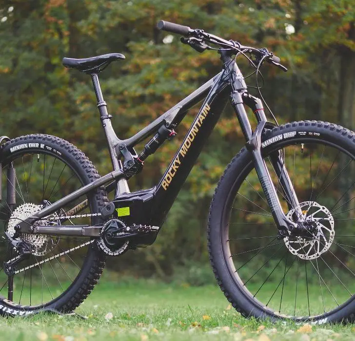 28 inch bike fits what height